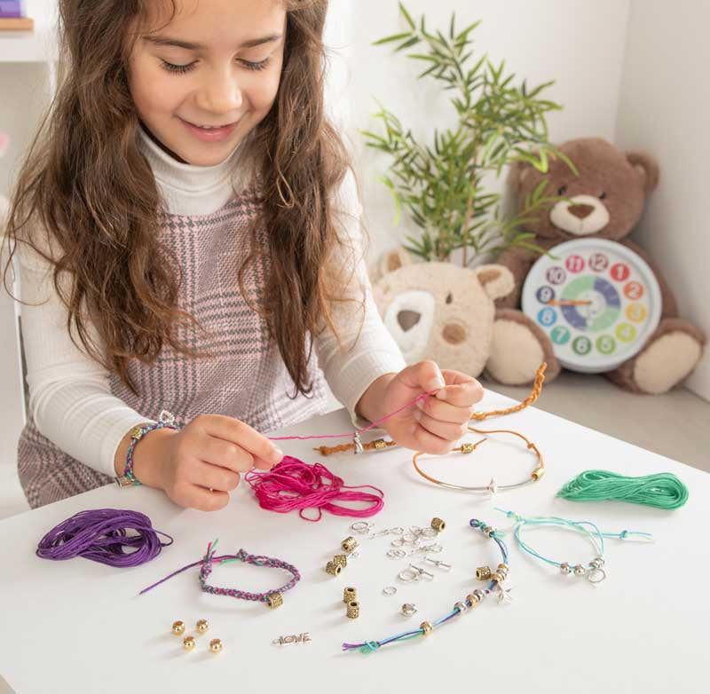 CHARM BRACELETS Make your own